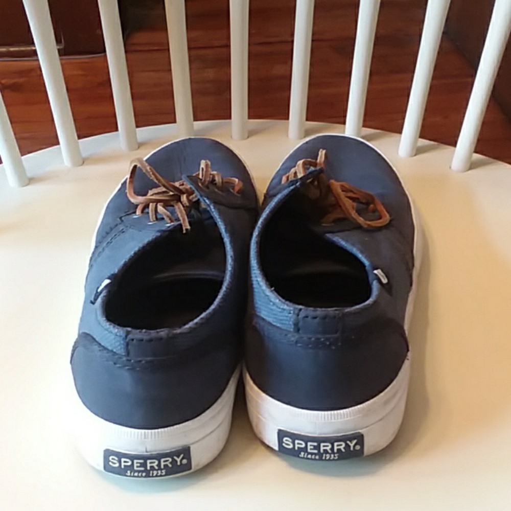 Sperry boat shoes - Picture 3 of 3